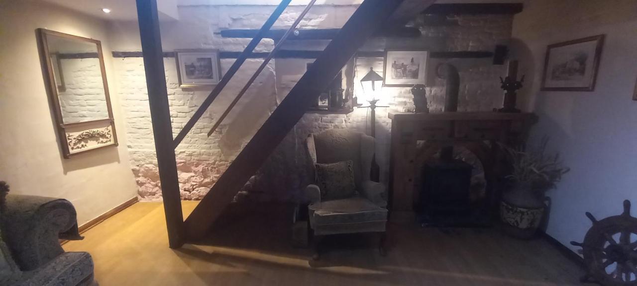 Plumpton Barn Villa Ashford  Exteriör bild