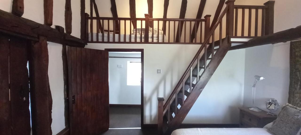 Plumpton Barn Villa Ashford  Exteriör bild